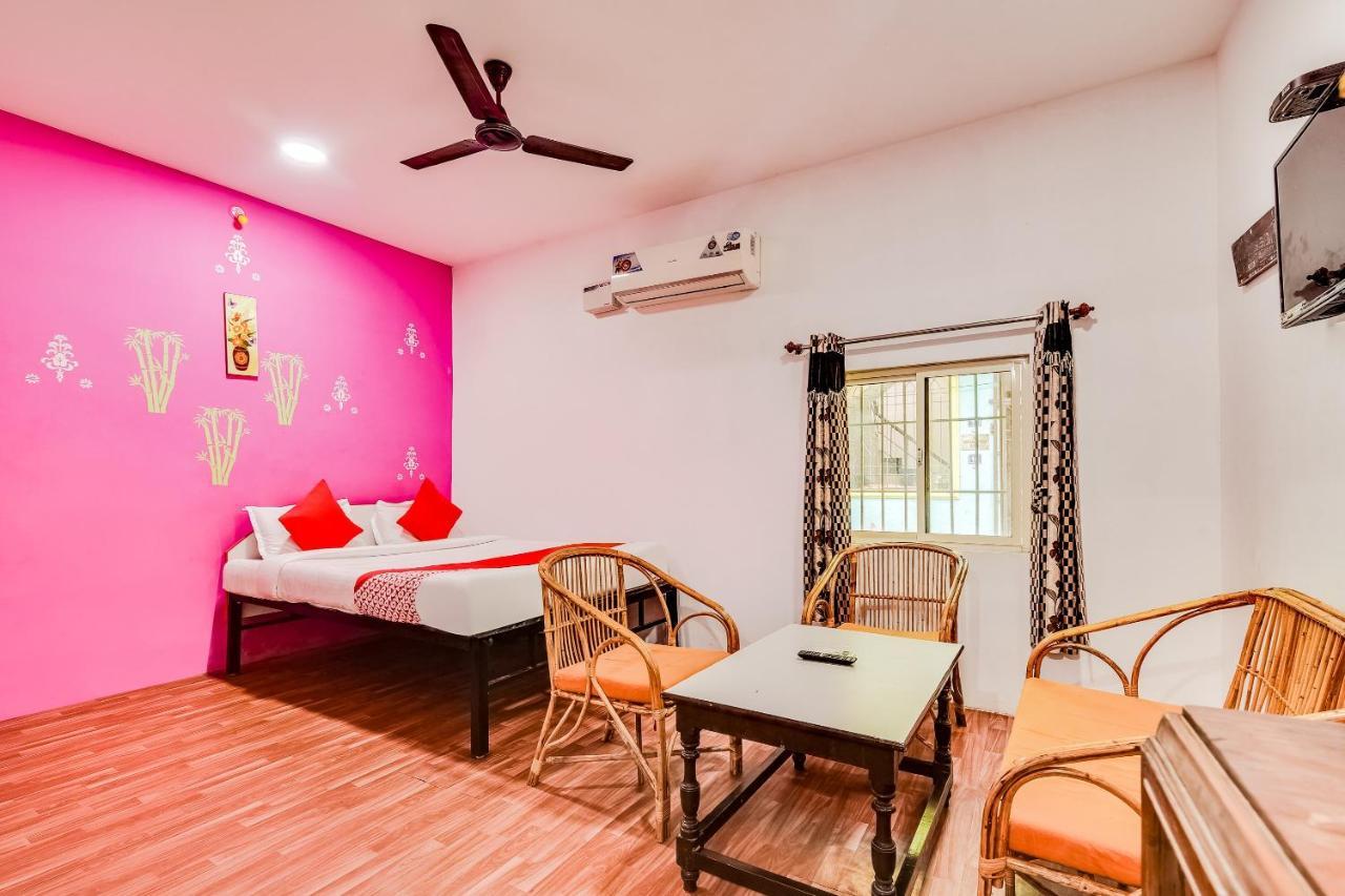 Hotel Oyo 62555 Victoria'S Heritage Puducherry Exterior foto